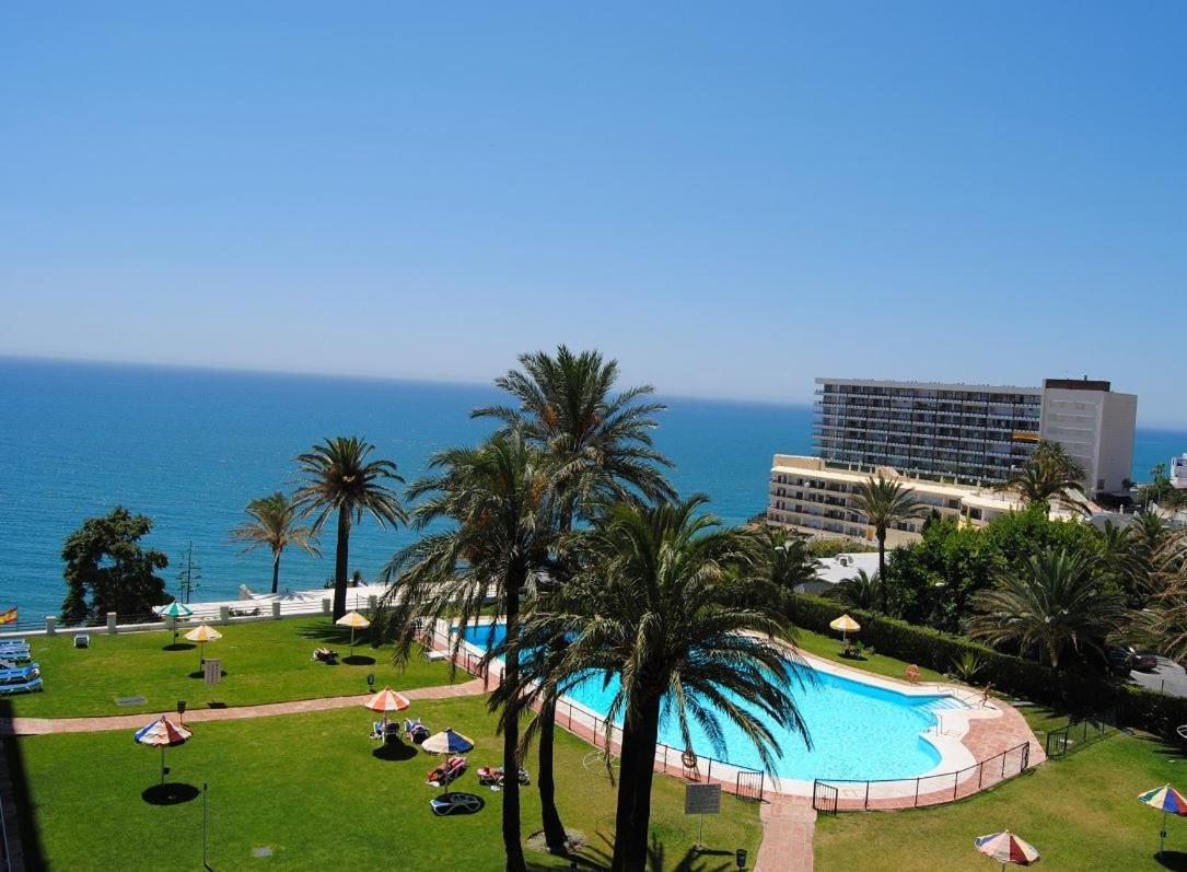 Apartamento Torre De La Roca Actual Torremolinos Eksteriør billede