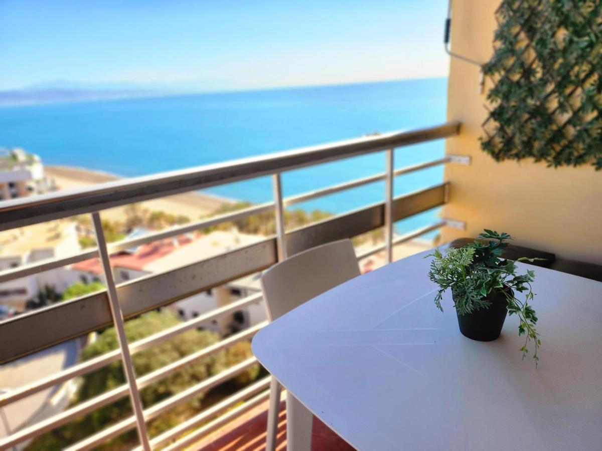 Apartamento Torre De La Roca Actual Torremolinos Eksteriør billede