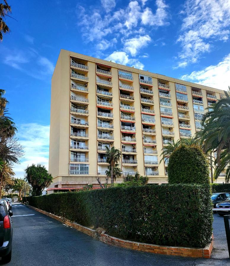Apartamento Torre De La Roca Actual Torremolinos Eksteriør billede