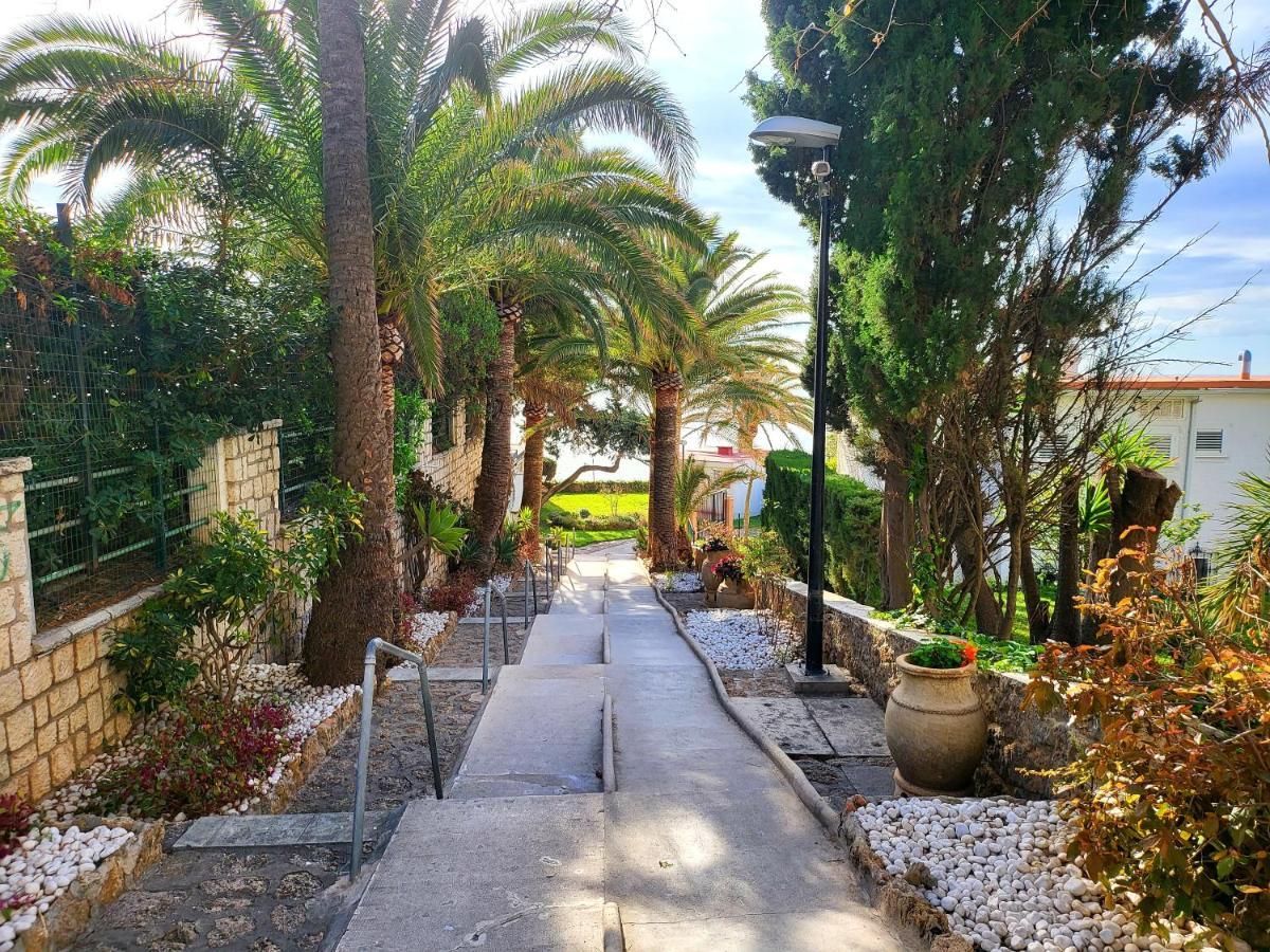 Apartamento Torre De La Roca Actual Torremolinos Eksteriør billede