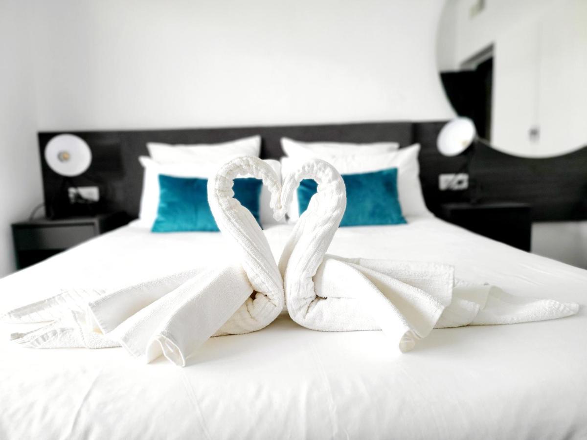 Apartamento Torre De La Roca Actual Torremolinos Eksteriør billede